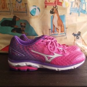 Mizuno Wave Runners